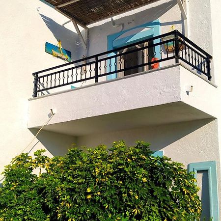 Appartement Socrates Sea View à Kampos Marathokampou Extérieur photo